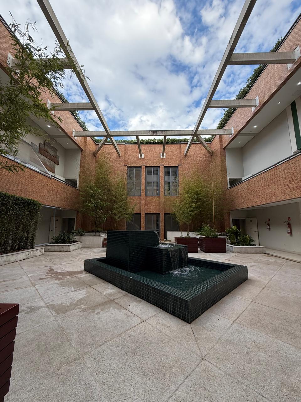 WhatsApp Image 2025-11-04 at 10.29.17 (2)