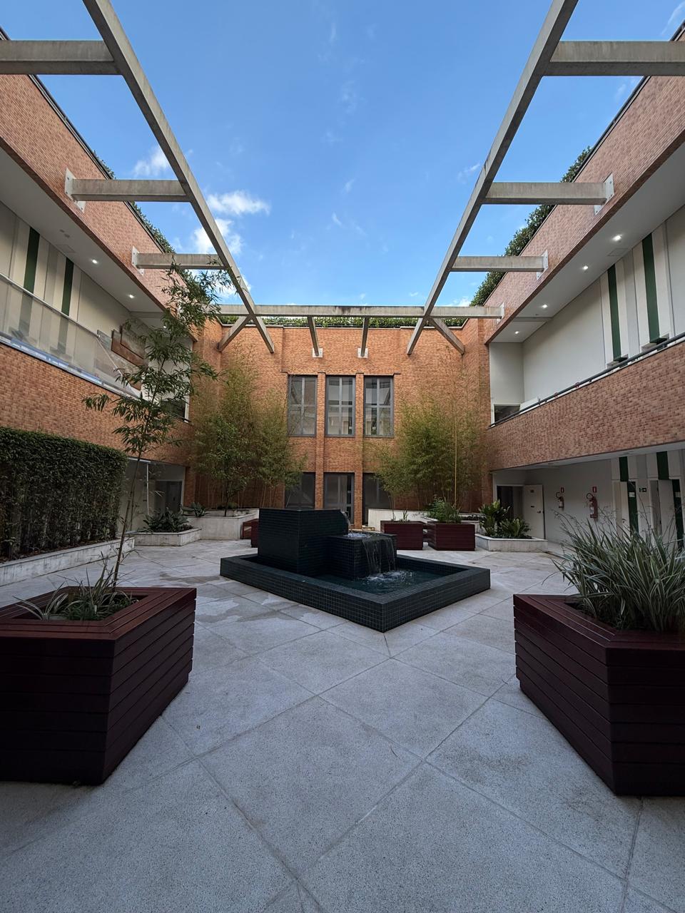 WhatsApp Image 2025-11-04 at 10.29.18 (2)